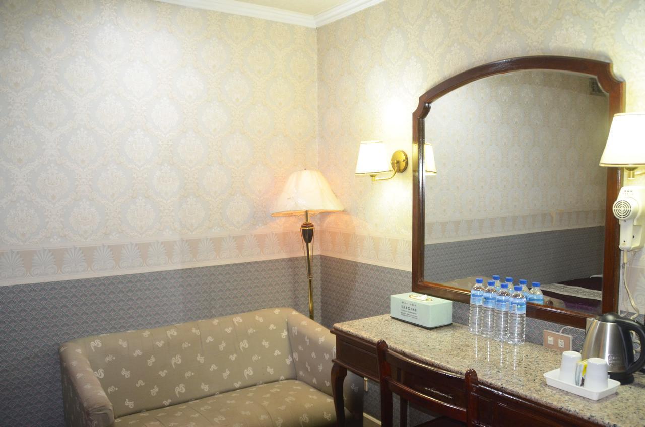 Guang Haw Hotel Tajnan Kültér fotó